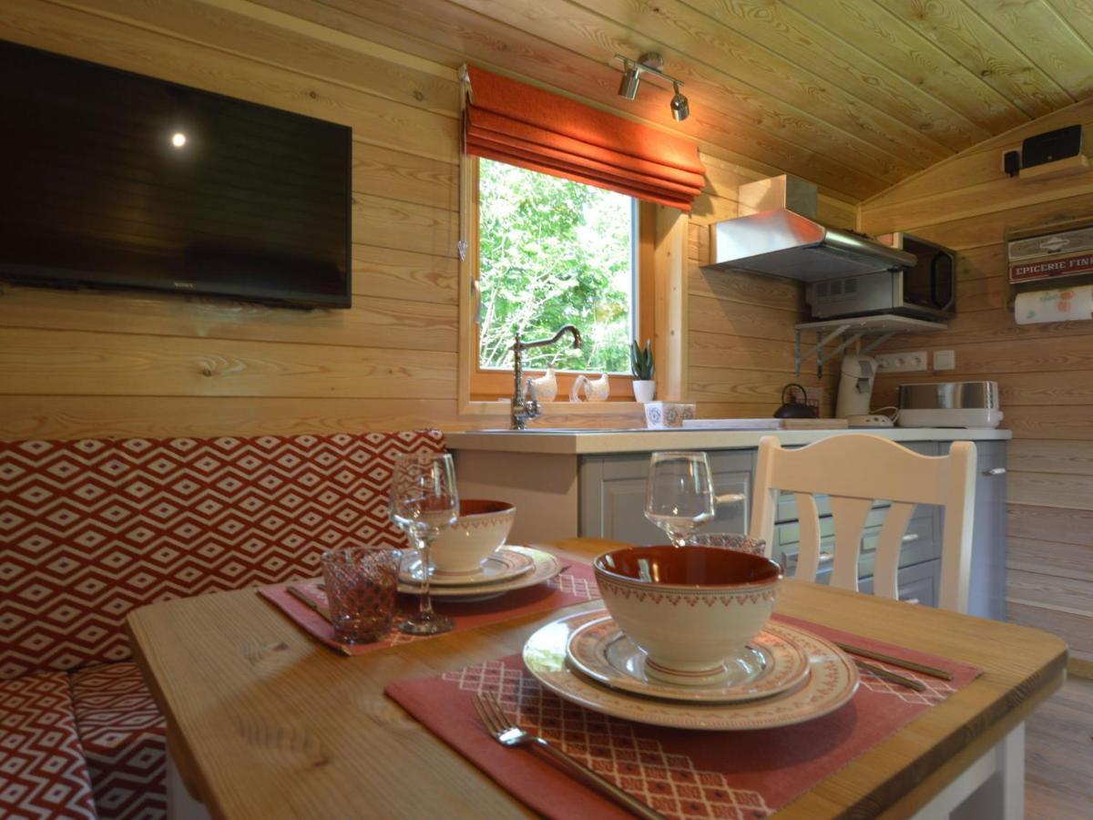 Charming Holiday Home In Malmedy With Sauna ภายนอก รูปภาพ